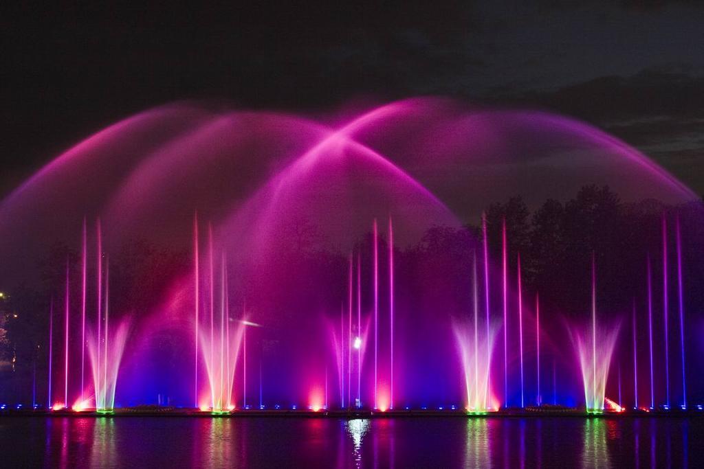 Апартаменты Проспект Космонавтів 42 Винница Экстерьер фото